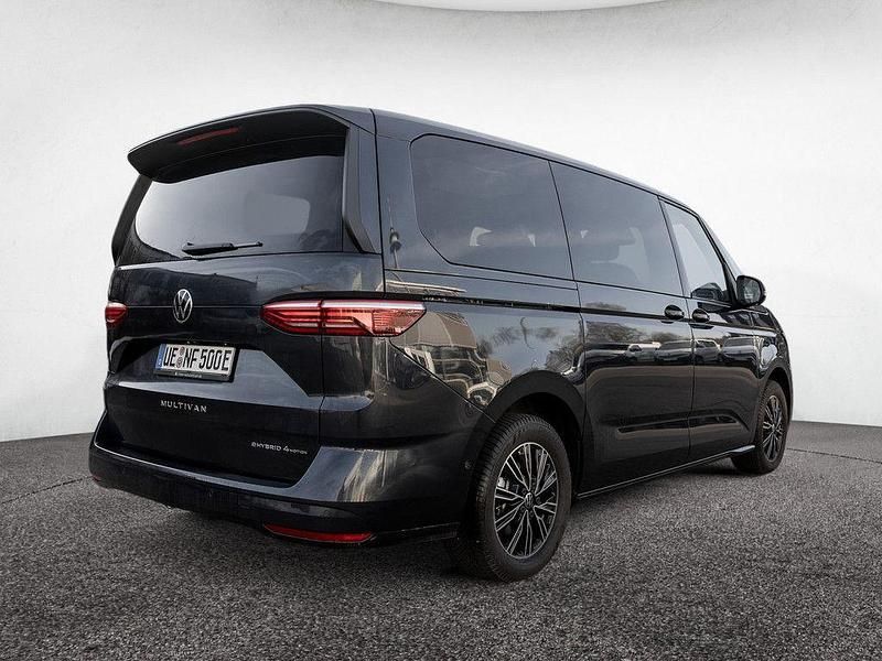 Gebraucht VW Multivan Goal 245 PS (180 kW) 2026 Blau Van