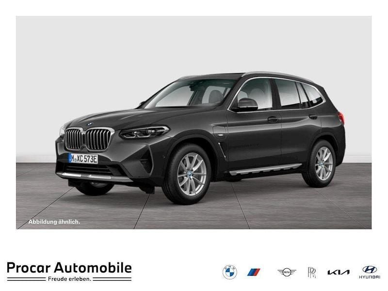 Gebraucht BMW X3 Sport Line 184 PS (135 kW) 2022 Grau SUV
