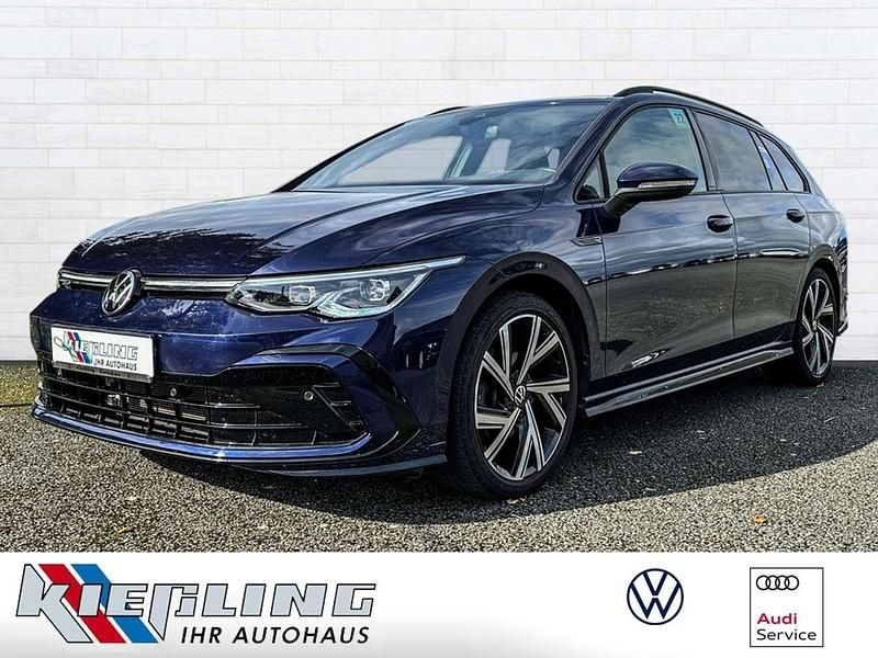 Atlantik blue met. Gebraucht 2022 VW Golf VIII R-line Kombi | 24.550 € (Fairer Preis) - Bild 1/4