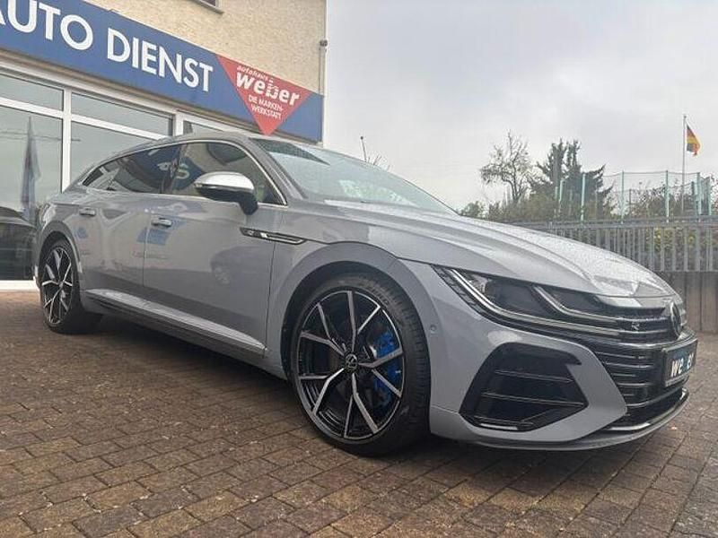 Gebraucht VW Arteon R 320 PS (235 kW) 2024 Mondsteingrau Kombi