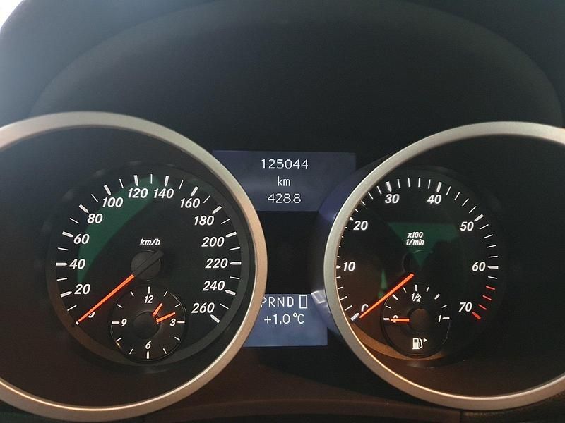 Gebraucht Mercedes SLK350 302 PS (222 kW) 2007 Silber Cabrio