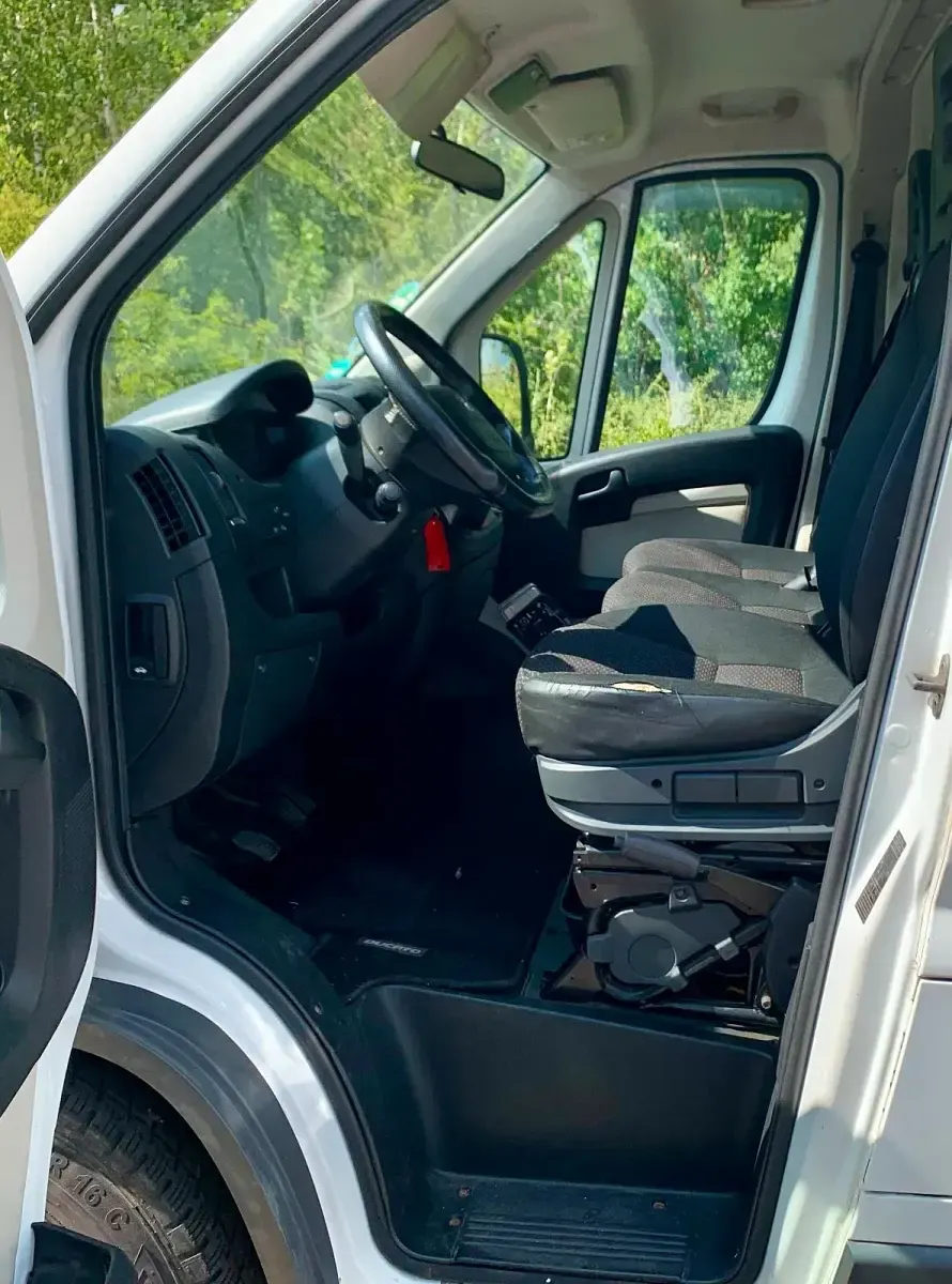 Gebraucht Peugeot Boxer 150 PS (110 kW) 2015 Weiß Van