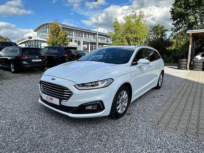 Weiß Gebraucht 2020 Ford Mondeo Titanium Limousine | 14.999 € (Fairer Preis) - Bild 1/4