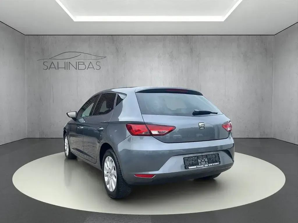 Gebraucht Seat Leon Style 105 PS (77 kW) 2014 Grau Limousine