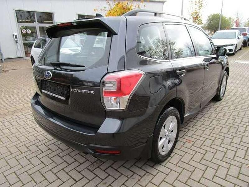 Gebraucht Subaru Forester 150 PS (110 kW) 2018 Grau SUV