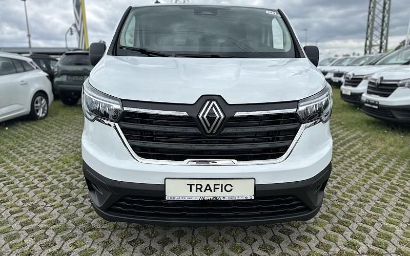 Gebraucht Renault Trafic Komfort 150 PS (110 kW) 2025 Weiß Van / Kleinbus