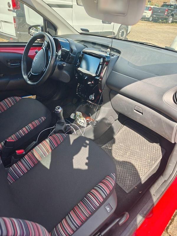 Gebraucht Citroën C1 72 PS (52 kW) 2019 Rot Kleinwagen