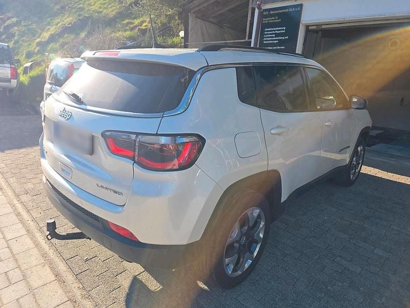 Usata Jeep Compass 170 CV (125 kW) 2017 Bianco SUV