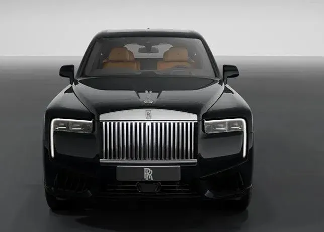 Neu Rolls Royce Cullinan 544 PS (400 kW) 2026 Schwarz SUV