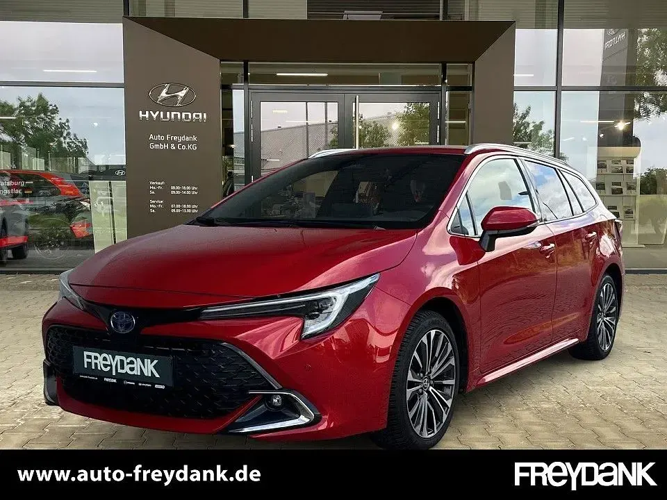 Gebraucht Toyota Corolla Team 184 PS (135 kW) 2024 Kombi