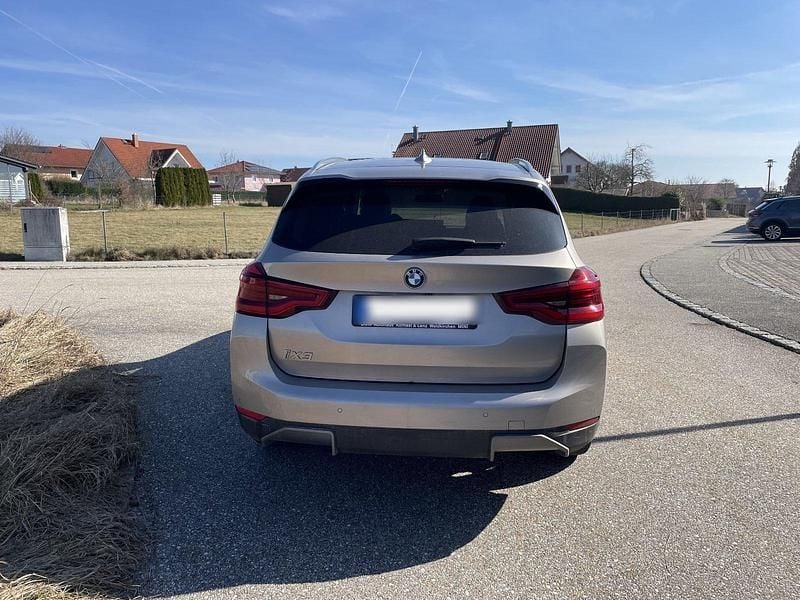 Gebraucht BMW iX3 210 kW (286 PS) 2021 Beige SUV
