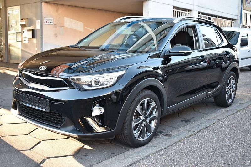 Schwarz Gebraucht 2019 Kia Stonic Vision SUV | 14.299 € (Fairer Preis) - Bild 1/4