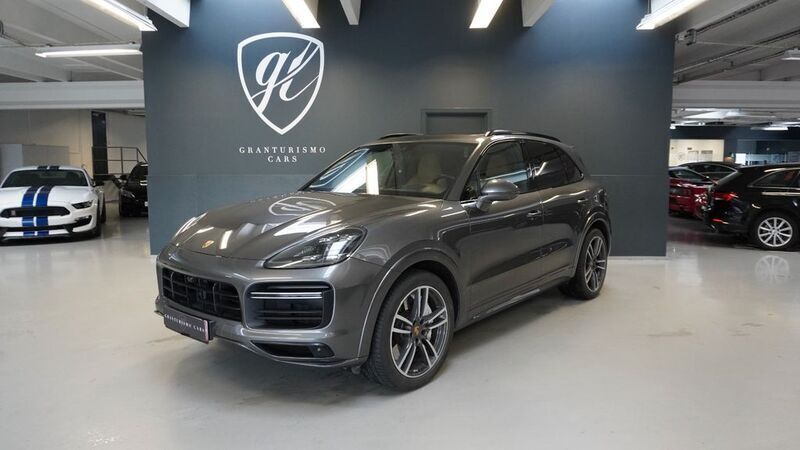 Grau Gebraucht 2019 Porsche Cayenne Turbo SUV | 74.900 € (Guter Preis) - Bild 1/4