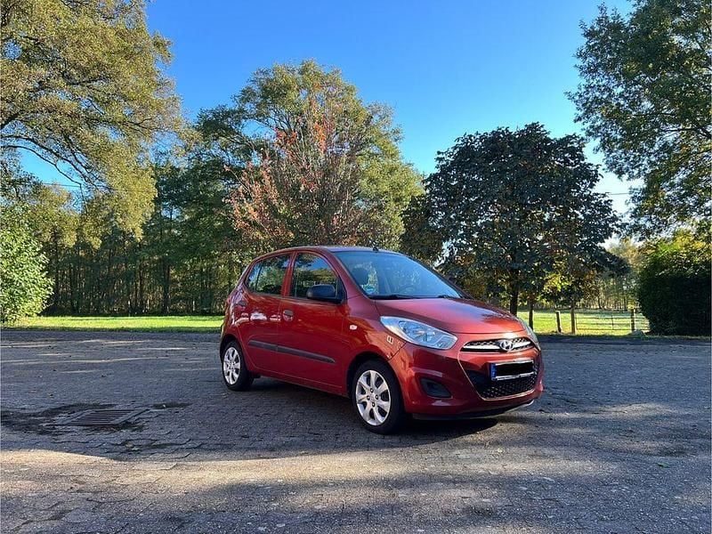 Orange Gebraucht 2013 Hyundai i10 Classic Kleinwagen | 1.970 € (Guter Preis) - Bild 1/4