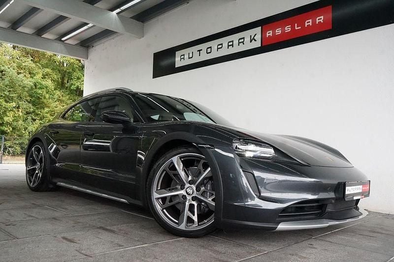 Grau Neu 2024 Porsche Taycan Cross Turismo Limousine | 74.880 € (Superpreis) - Bild 1/4