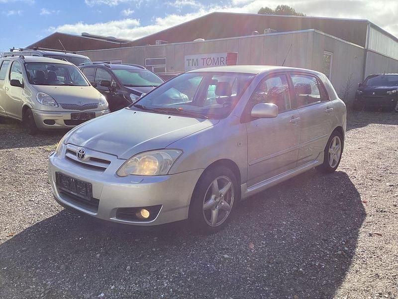 Gold Gebraucht 2006 Toyota Corolla Limousine | 2.299 € - Bild 1/4