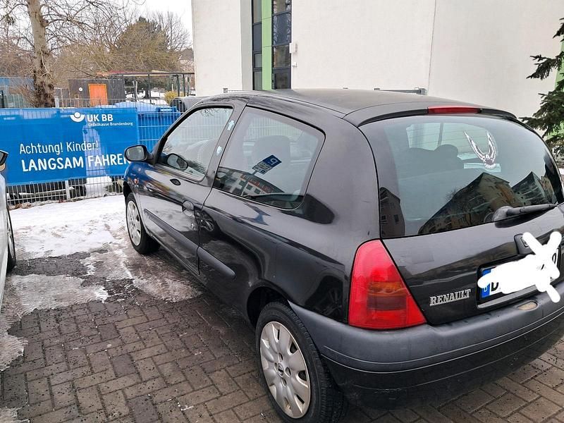 Gebraucht Renault Clio II 65 PS (47 kW) 1998 Schwarz Limousine