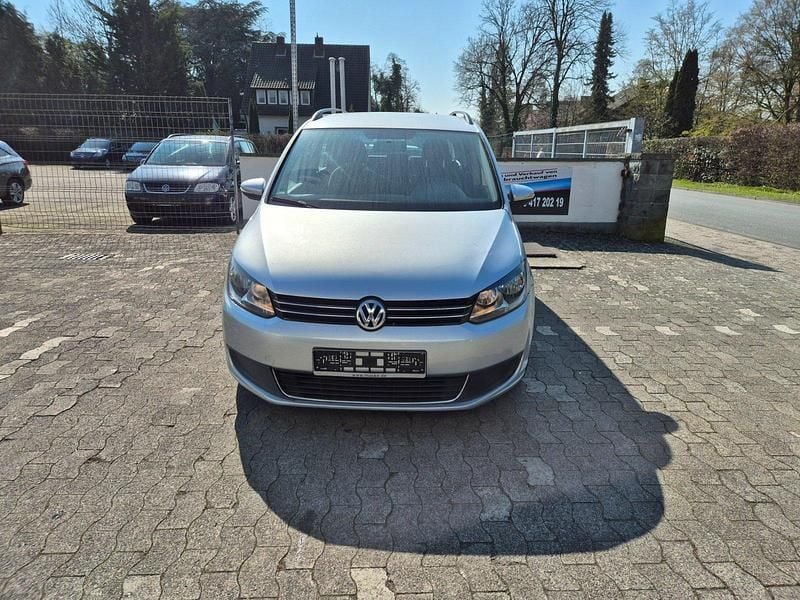 Gebraucht VW Touran 105 PS (77 kW) 2010 Silber Van / Kleinbus