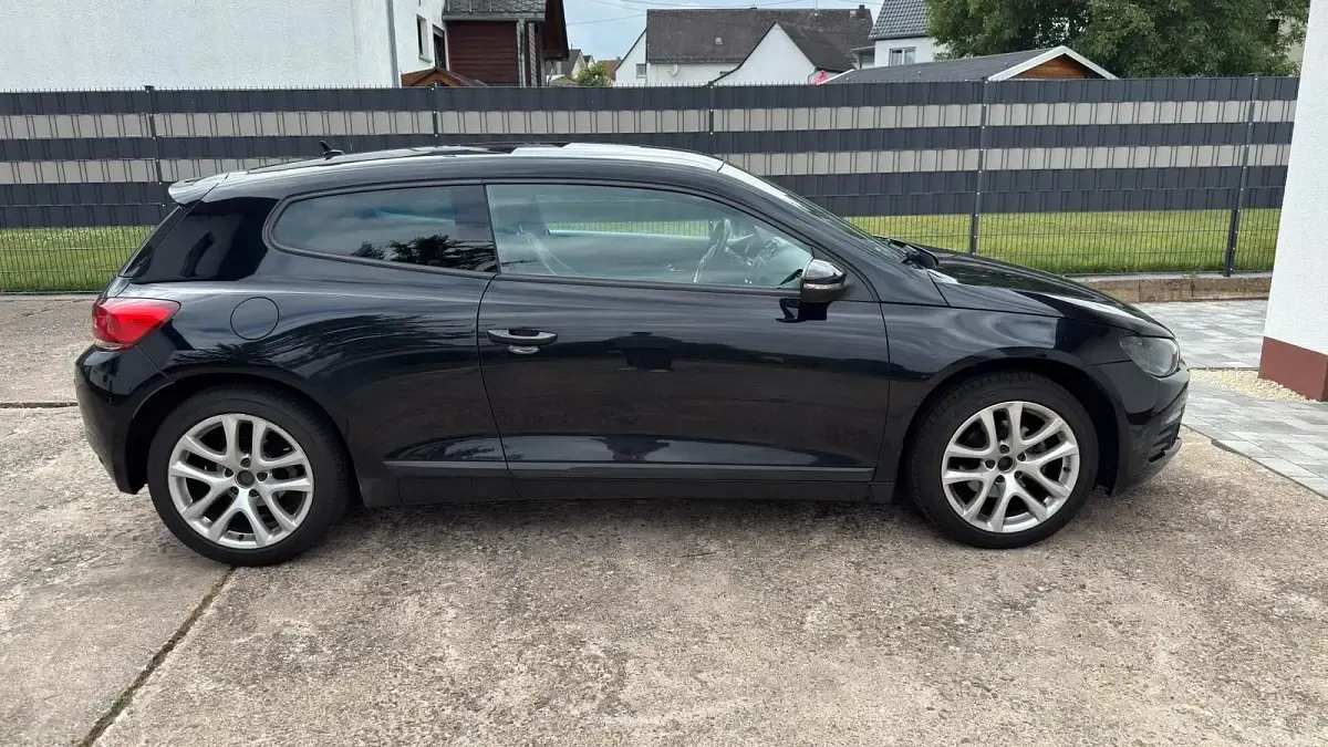Gebraucht VW Scirocco 122 PS (89 kW) 2009 Schwarz Coupé