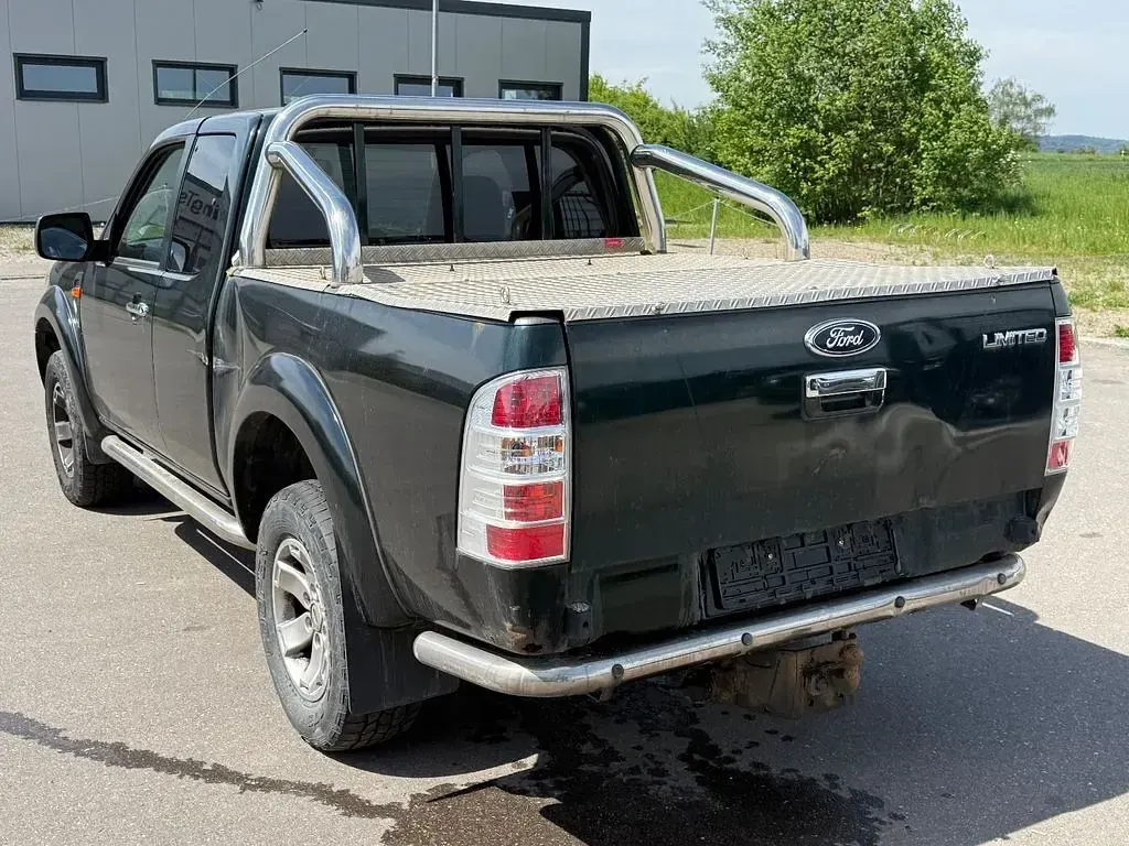 Usata Ford Ranger 143 CV (105 kW) 2011 Verde Pick-up