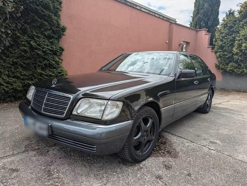 Gebraucht Mercedes S420 279 PS (205 kW) 1994 Schwarz Limousine