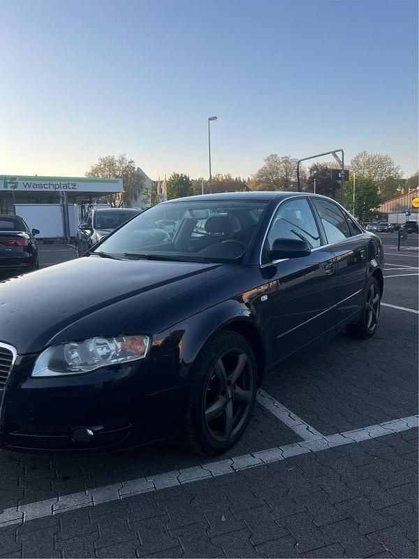 Second-hand Audi A4 130 CP (95 kW) 2006 Albastru Berlinǎ