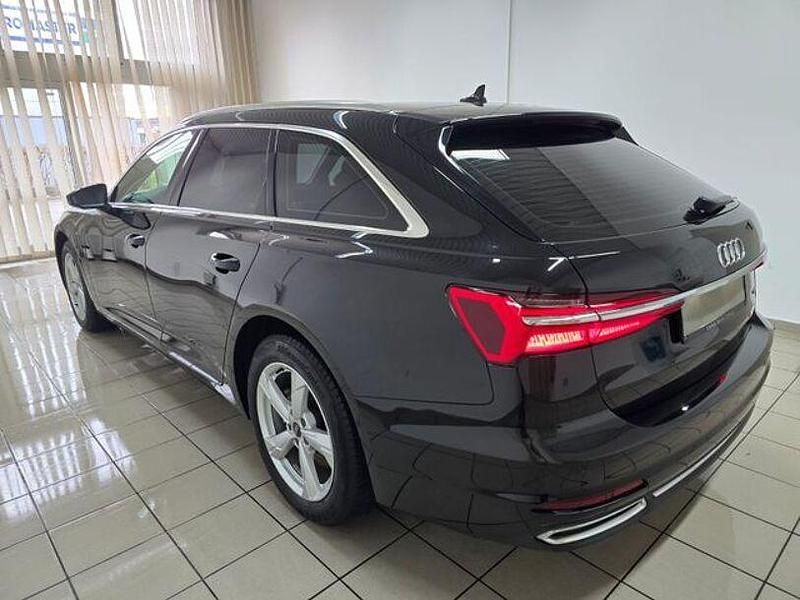 Gebraucht Audi A6 Ambiente 245 PS (180 kW) 2021 Andere Limousine