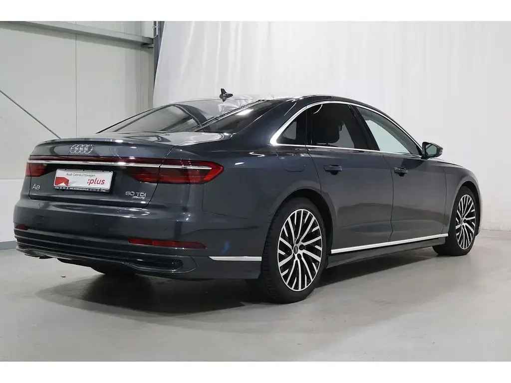 Gebraucht Audi A8 Ambiente 286 PS (210 kW) 2024 Grau Limousine