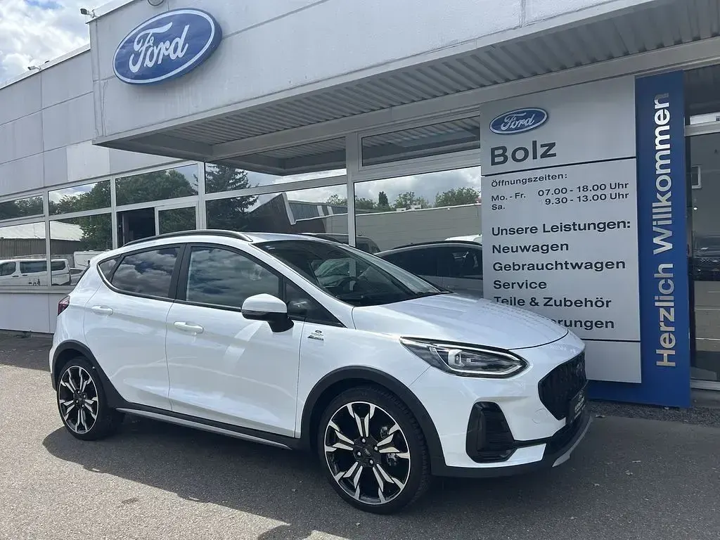 Gebraucht Ford Fiesta Active X 125 PS (91 kW) 2022 Weiß Kleinwagen