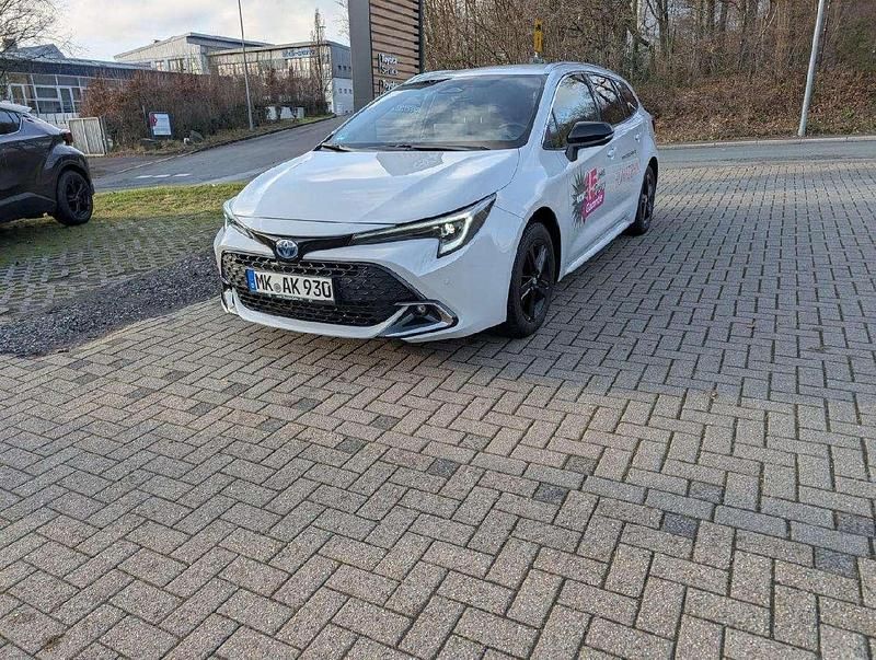 Gebraucht Toyota Corolla Hybrid 178 PS (130 kW) 2025 Other Kombi