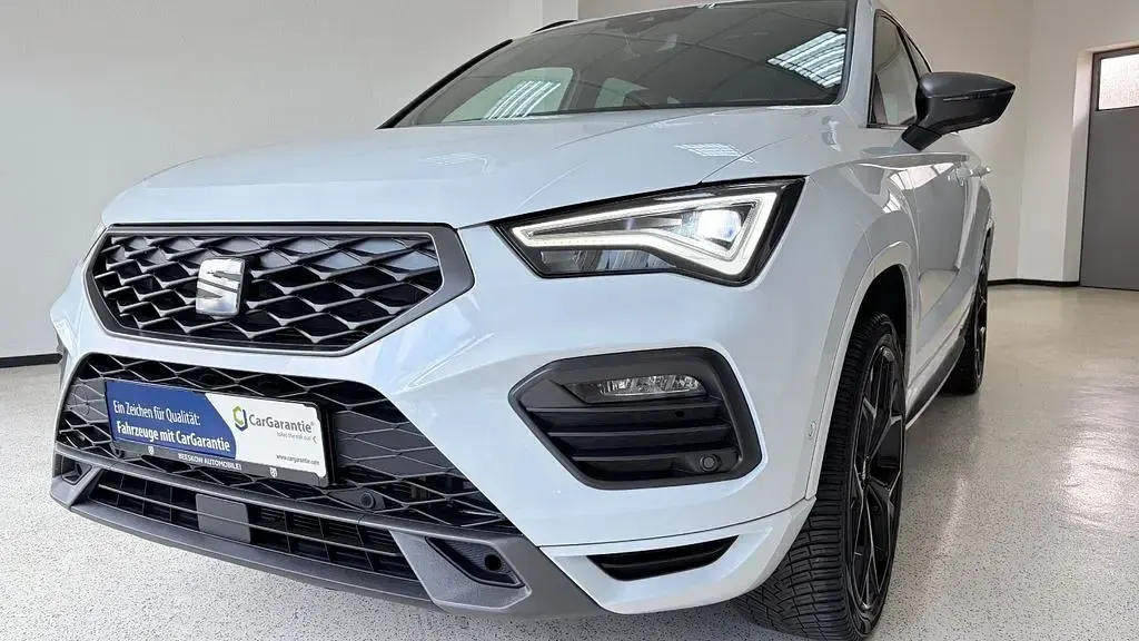 Gebraucht Seat Ateca Beats 150 PS (110 kW) 2023 Weiß SUV
