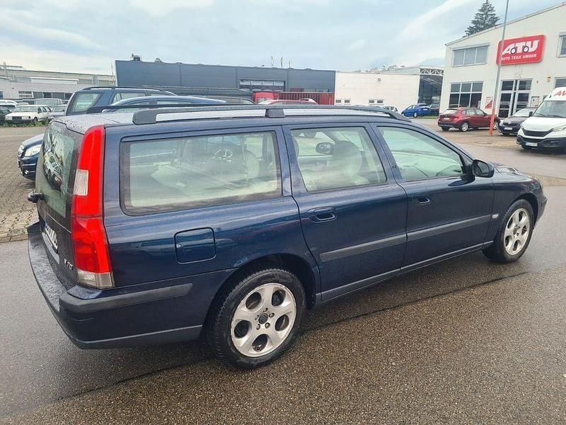 Gebraucht Volvo V70 250 PS (183 kW) 2000 Blau Kombi