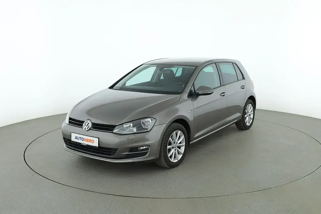 Gebraucht VW Golf VII LOUNGE 2015 Limousine