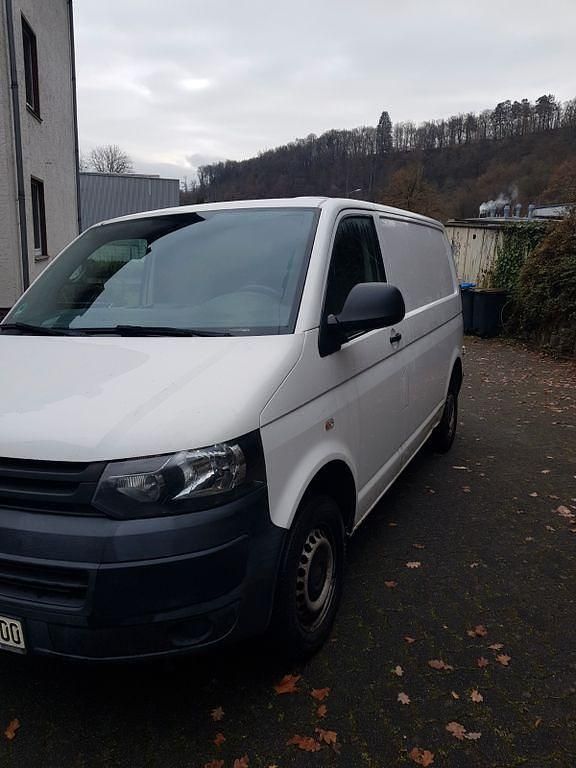 Gebraucht VW Transporter 102 PS (75 kW) 2014 Weiß Van