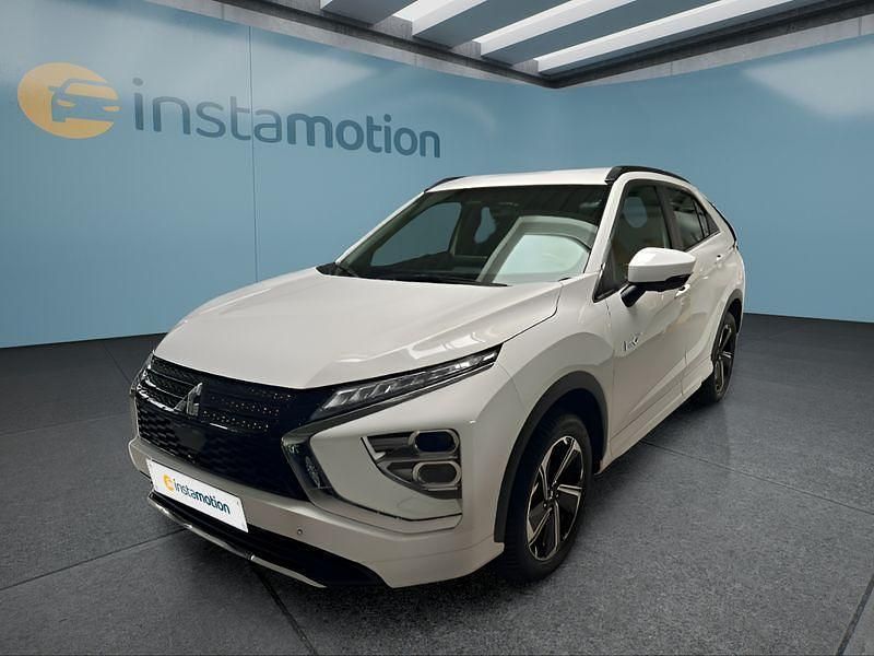 Weiß Gebraucht 2022 Mitsubishi Eclipse SUV | 26.749 € (Etwas zu teuer) - Bild 1/4