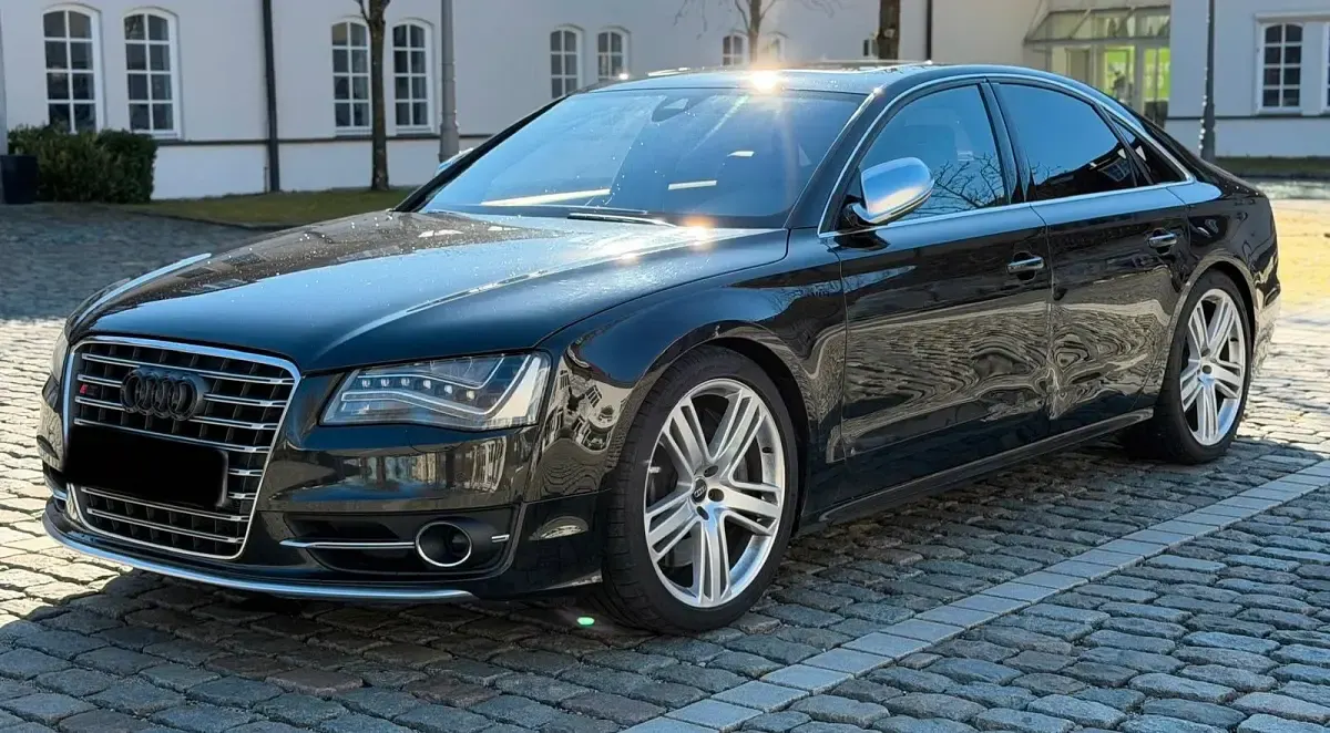 Usata Audi S8 519 CV (381 kW) 2012 Nero Berlina