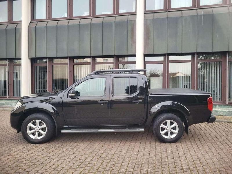 Black (m) Gebraucht 2011 Nissan Navara Abholung | 15.900 € - Bild 1/4
