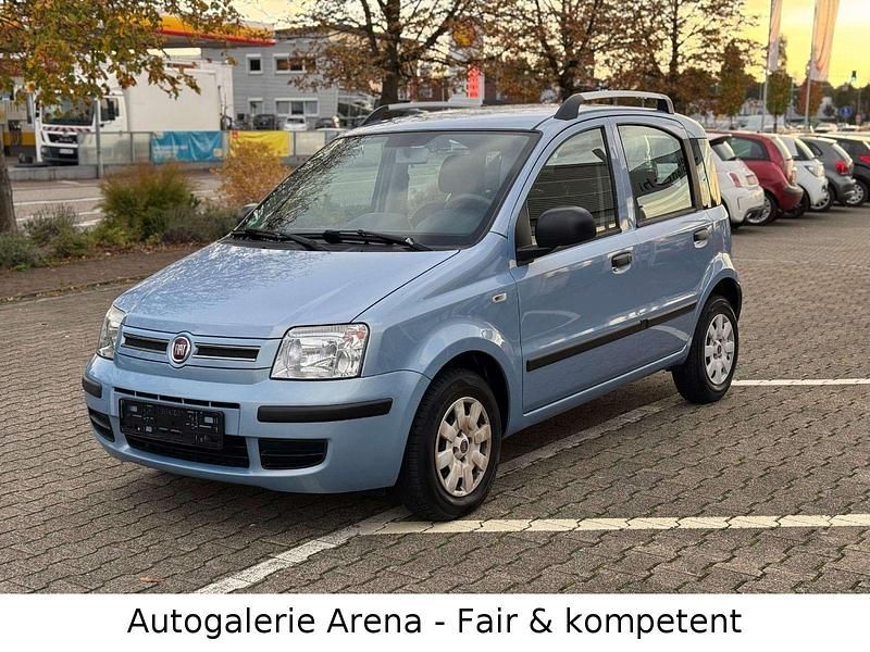Blau Gebraucht 2011 Fiat Panda Kleinwagen | 3.290 € (Teuer) - Bild 1/4