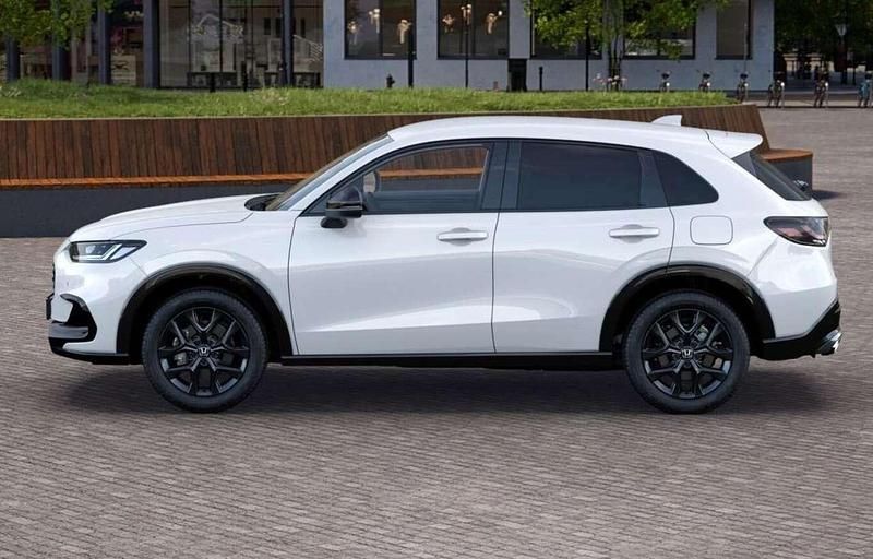 Platinum white pearl Neu 2025 Honda ZR-V Sport SUV | 35.143 € (Superpreis) - Bild 1/3