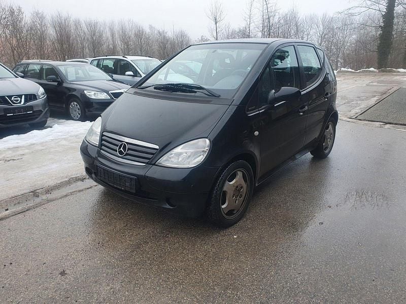 Gebraucht Mercedes A190 125 PS (91 kW) 2001 Schwarz Van / Kleinbus