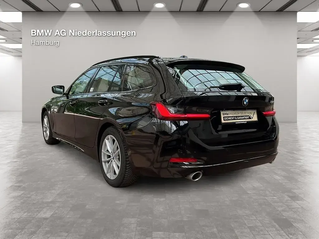 Gebraucht BMW 318 156 PS (114 kW) 2025 Schwarz Kombi