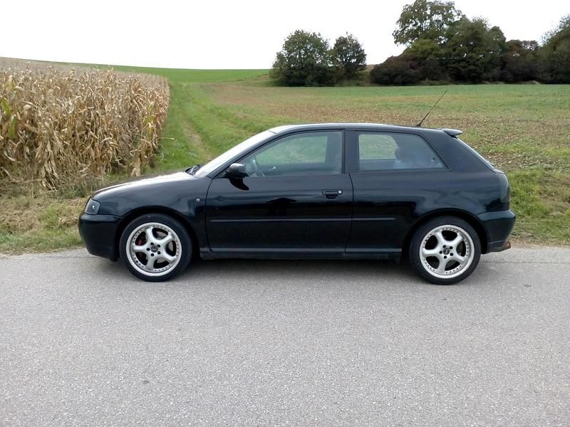 Gebraucht Audi A3 150 PS (110 kW) 1997 Schwarz Kleinwagen