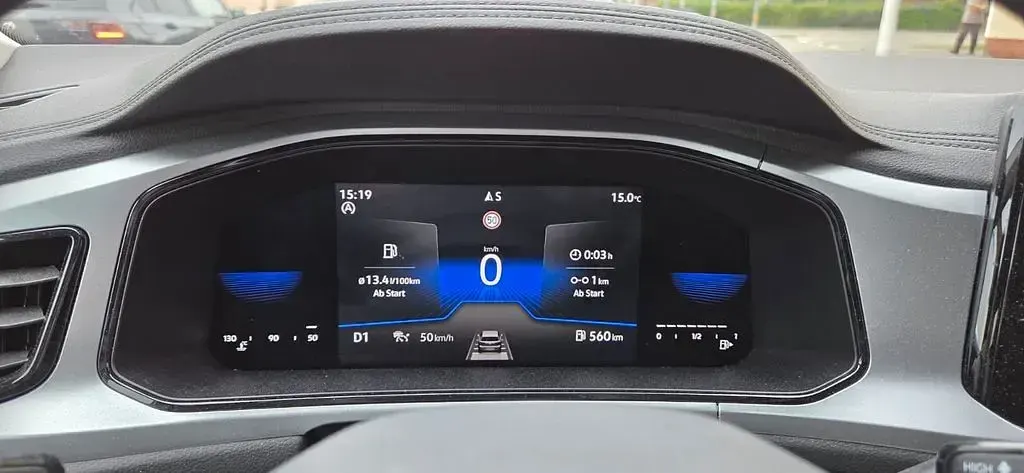Gebraucht VW T-Roc Life 150 PS (110 kW) 2022 Silber SUV