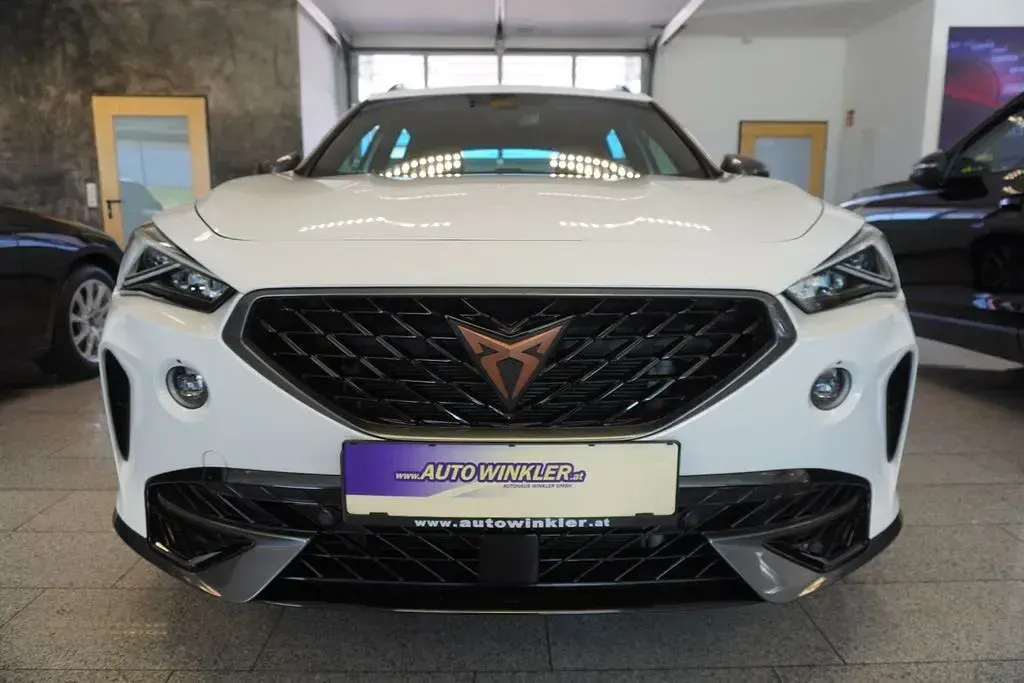 Gebraucht Cupra Formentor 150 PS (110 kW) 2024 Weiß SUV