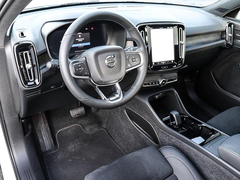 Gebraucht Volvo XC40 Ultimate 300 kW (408 PS) 2022 Crystal white SUV