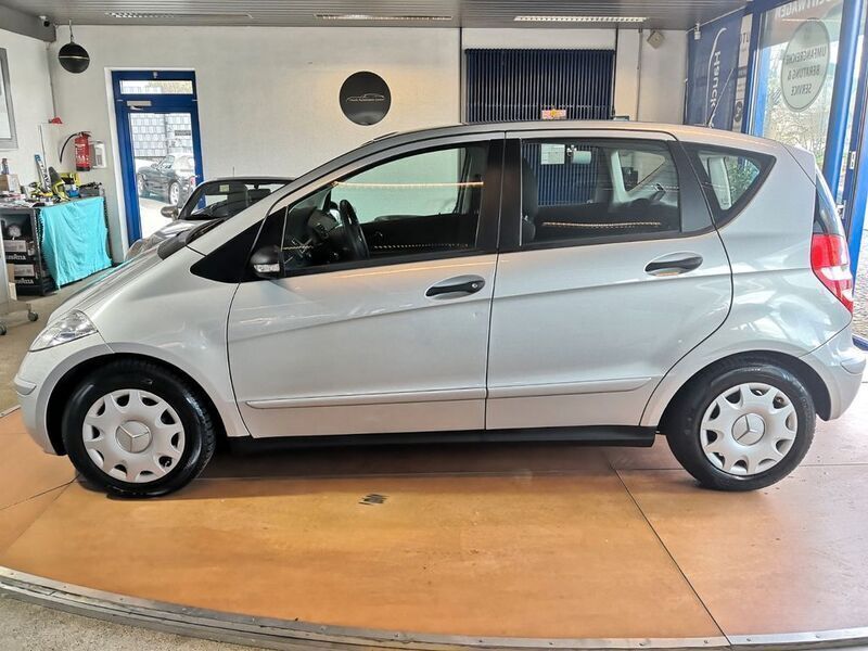 Gebraucht Mercedes A150 95 PS (69 kW) 2006 Silber Limousine