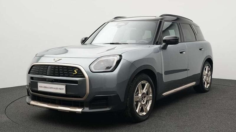 Grün Gebraucht 2025 Mini Countryman Favoured SUV | 44.928 € (Fairer Preis) - Bild 1/4