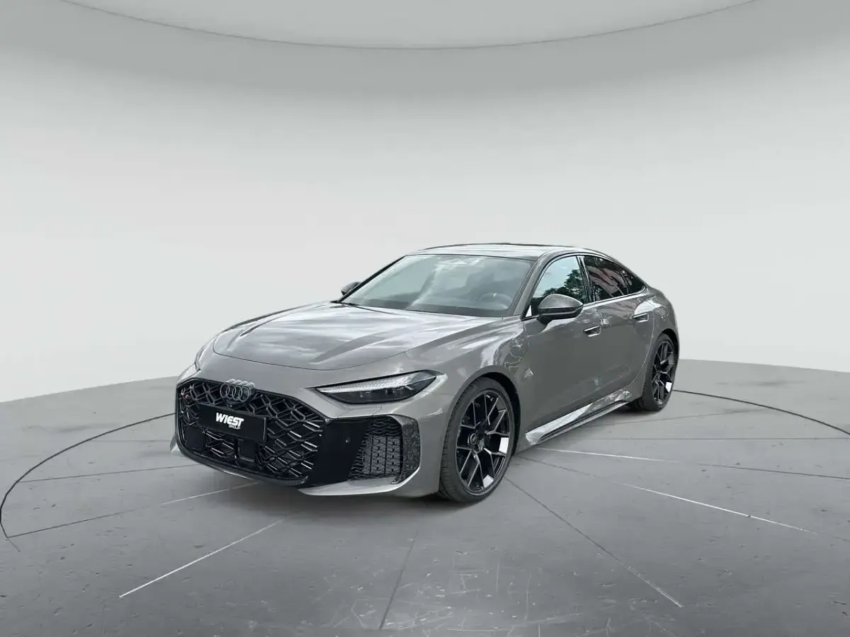 Gebraucht Audi RS5 Exclusive 639 PS (469 kW) 2026 Plateaugrau metallic Limousine