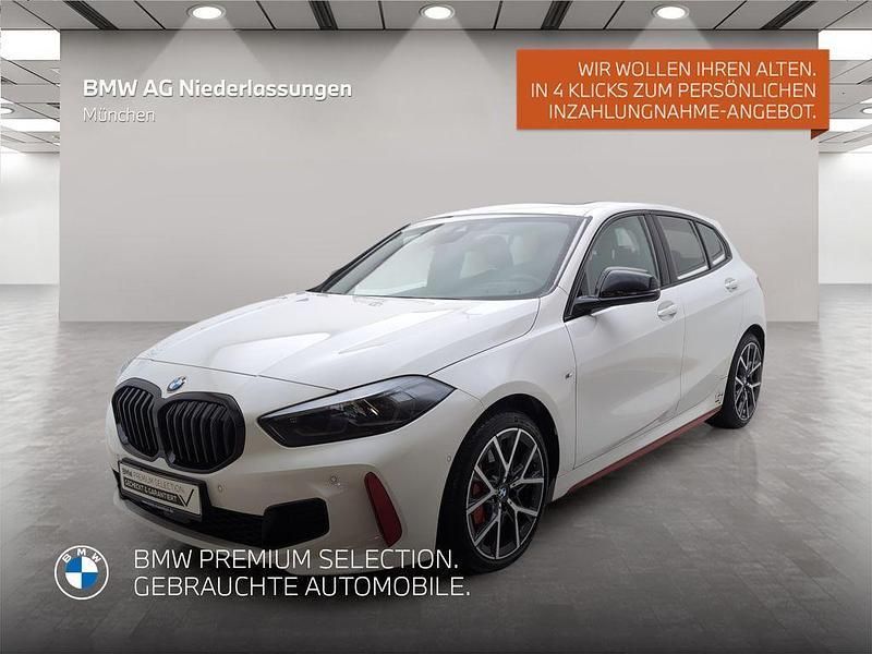 Weiß Gebraucht 2024 BMW 128 M Sport Limousine | 32.110 € (Guter Preis) - Bild 1/4