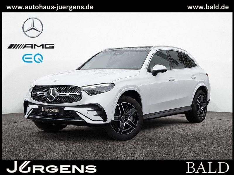 Weiß Gebraucht 2024 Mercedes GLC300e AMG SUV | 59.580 € (Superpreis) - Bild 1/4